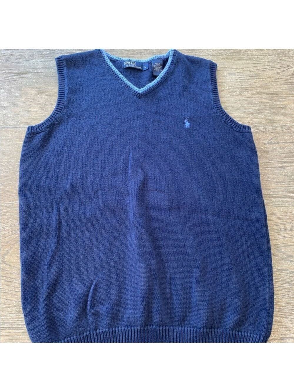 Blue Poloโby Ralph Lauren Vest. Boys. Good condition. Sizeโlarge